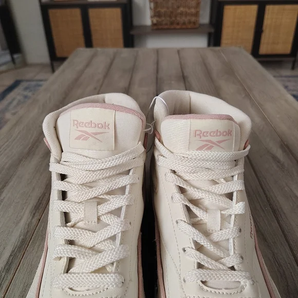Reebok Cream and Pink Women's Sneakers - Picture 6 of 11